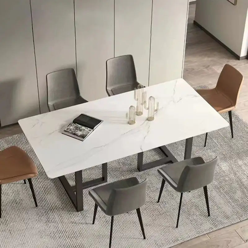 Table de salle à manger rectangulaire en pierre, moderne et minimaliste, 63 po, piètement en métal noir
